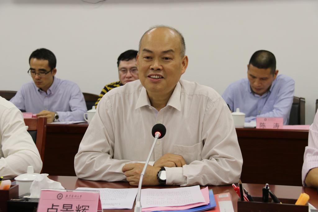 省委教育工委书记景李虎一行莅校调研