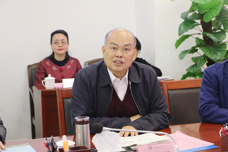 湛江市科技局局长吴康秀一行来校调研